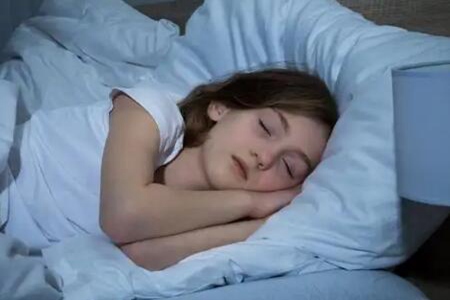  失眠最快入睡的办法 ，这五个快速入睡法睡到自然醒 