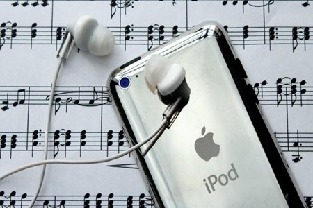 苹果宣布停产iPod 曾是便携式音乐代名词