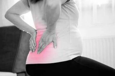 腰疼女人是什么原因引起的？5个原因要弄清楚及时治疗改善