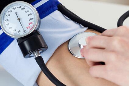 怎样降低高血压？这五个方法血压蹭蹭往下降