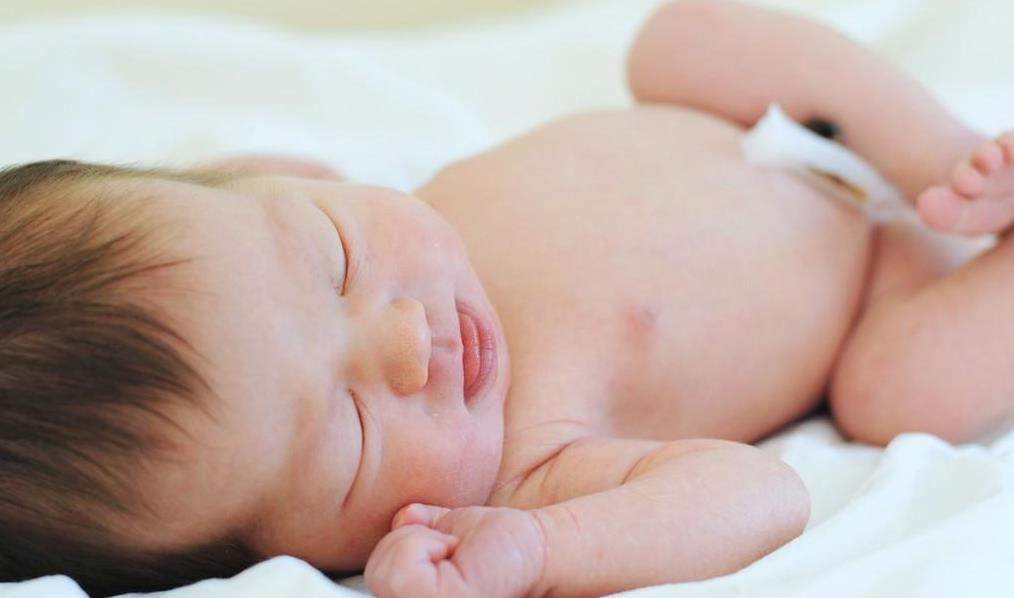 如何做好新生兒臍帶的護理工作？